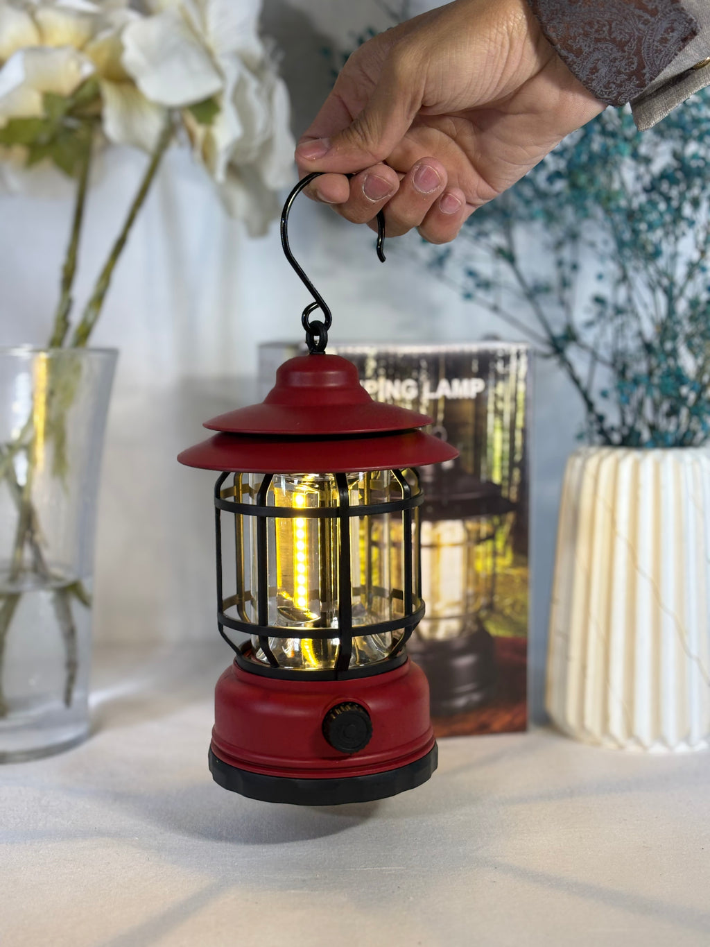 فانوس تخييم مغناطيسي قابل للشحن – Lanterne de camping magnétique rechargeable – Rechargeable Magnetic Camping