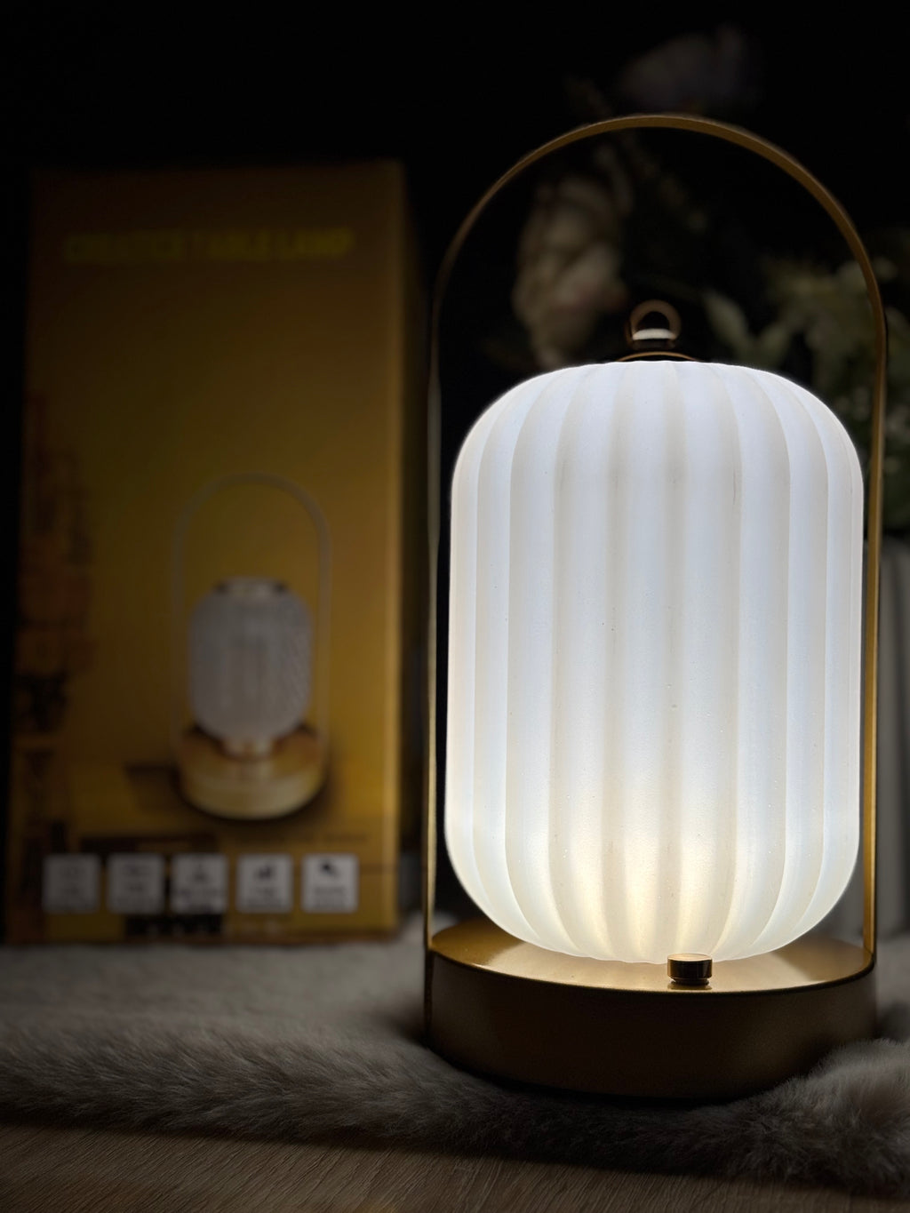 Nordic Modern Gold Glass Lamp — مصباح LED فاخر بزجاج ذهبي — Lampe LED Moderne en Verre Doré