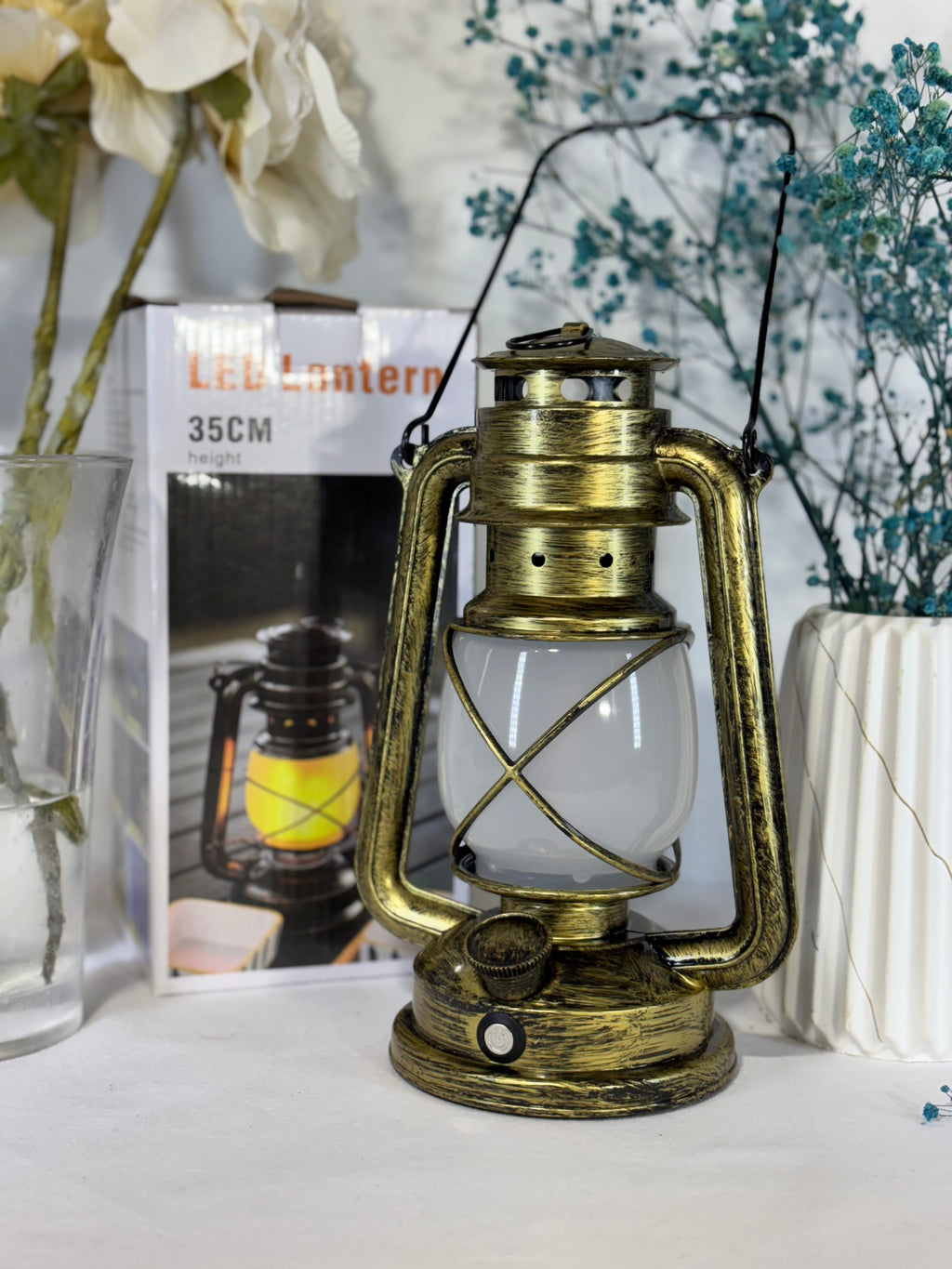 مصباح مخيم رجعي قابل للشحن – Lampe rétro de camping rechargeable – Retro Camping Rechargeable Lamp